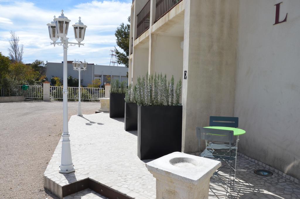 Le Grand Canal Martigues Exterior foto