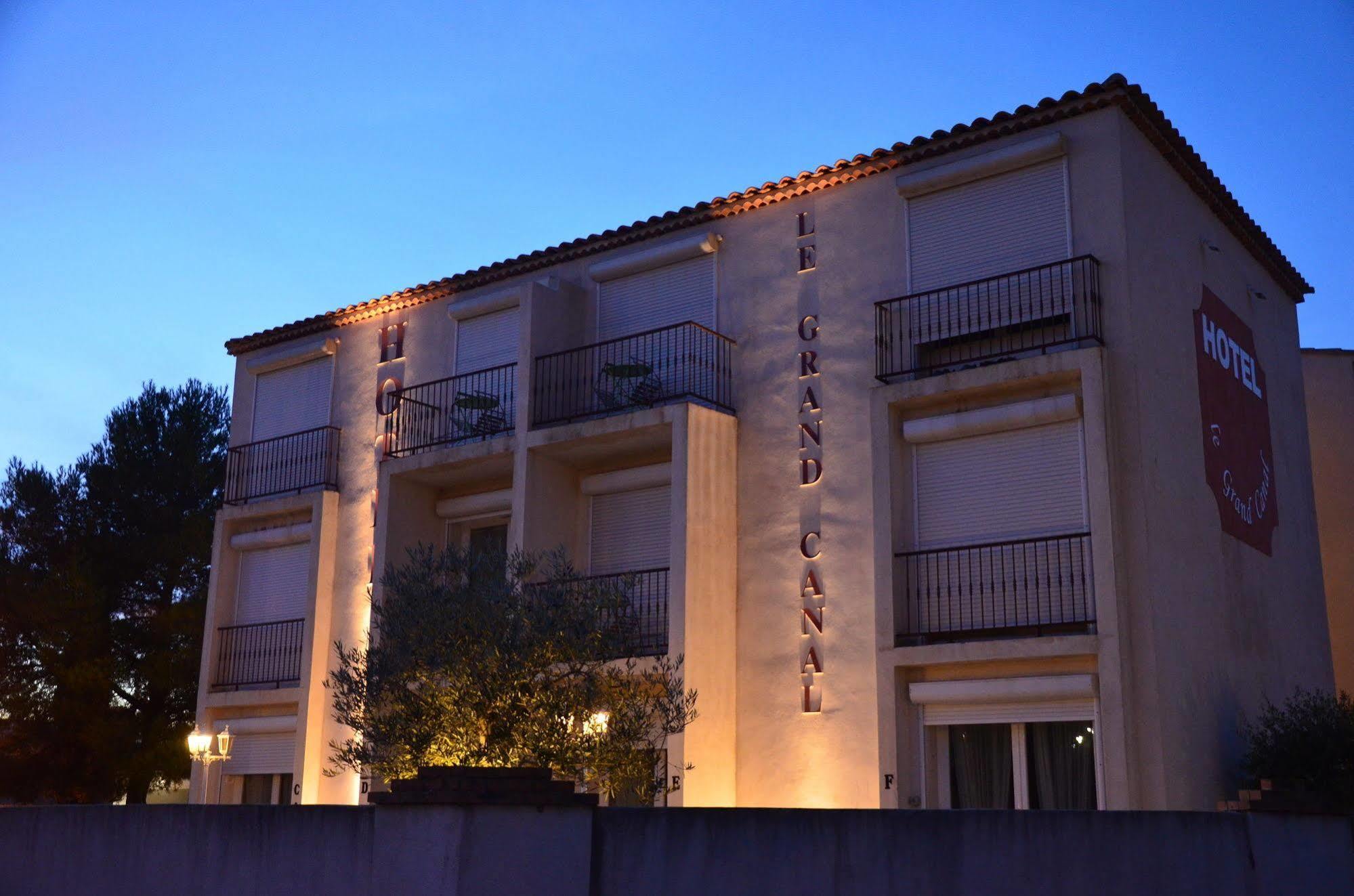 Le Grand Canal Martigues Exterior foto